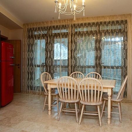 Vila Imperial Bed & Breakfast Sinaia Ngoại thất bức ảnh